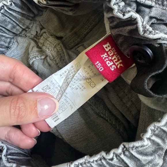👖 Indigo Bank Kids Gray Distressed Jeans – Size 150 (Youth) - Picture 6 of 6